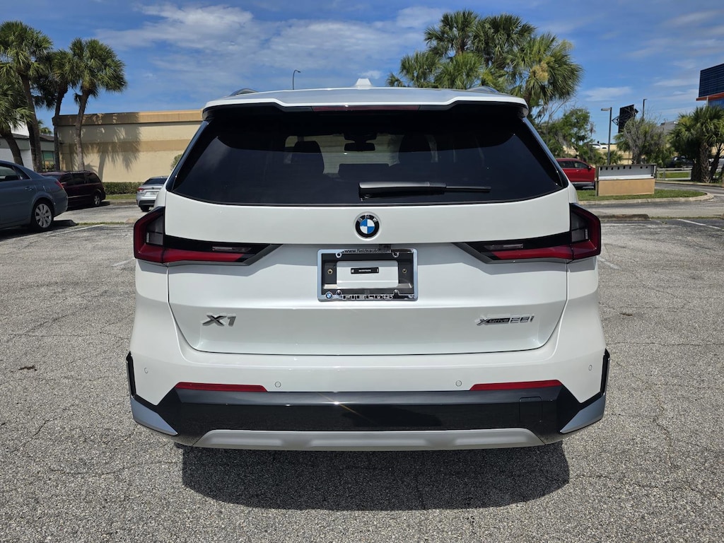 New 2026 BMW X1 xDrive28i SUV