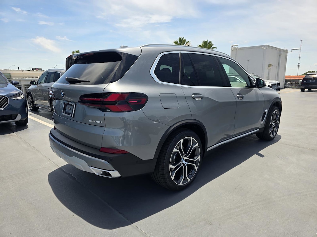 New 2026 BMW X5 sDrive40i SUV
