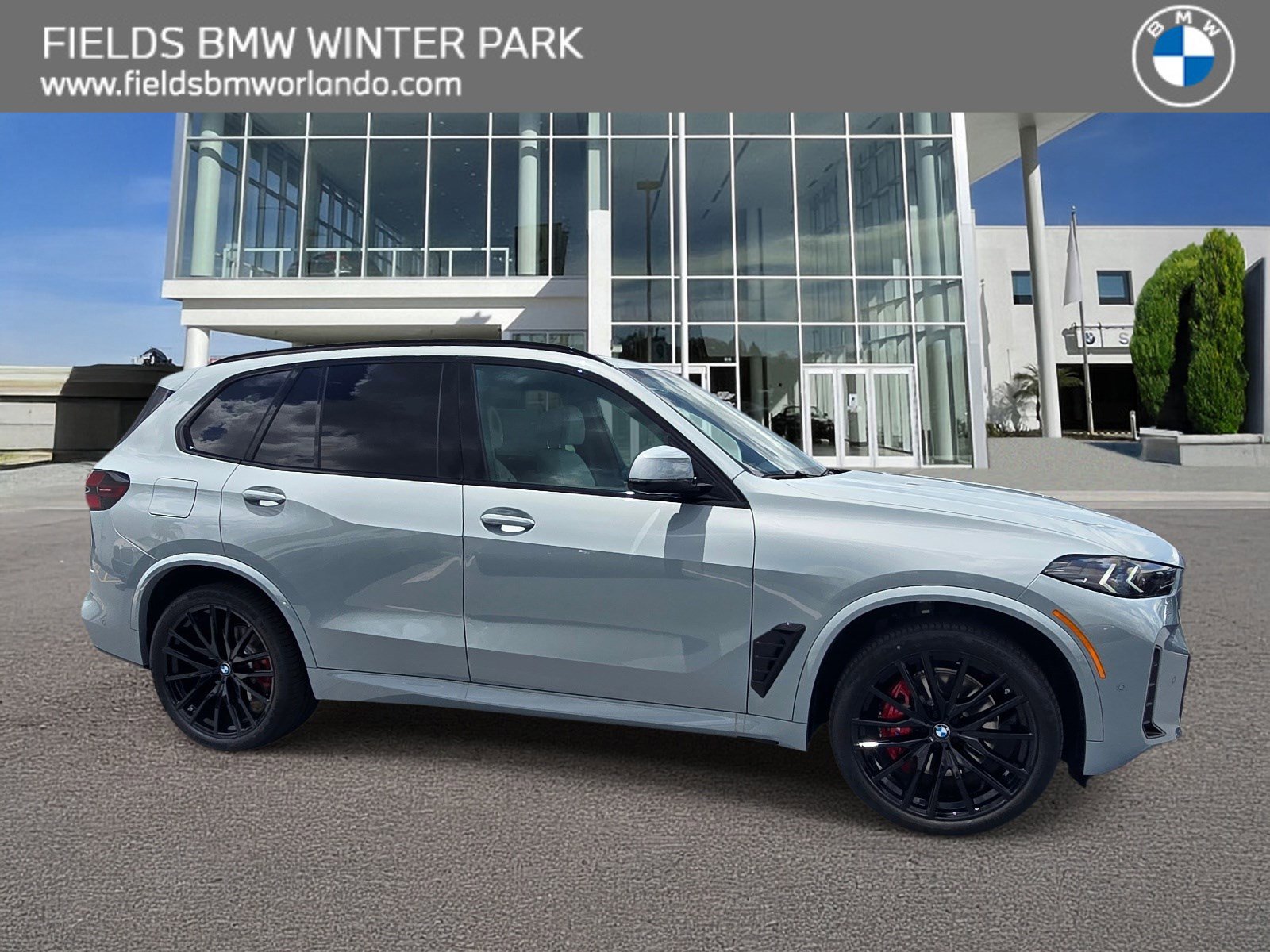 2026 BMW X5 sDrive40i's photo