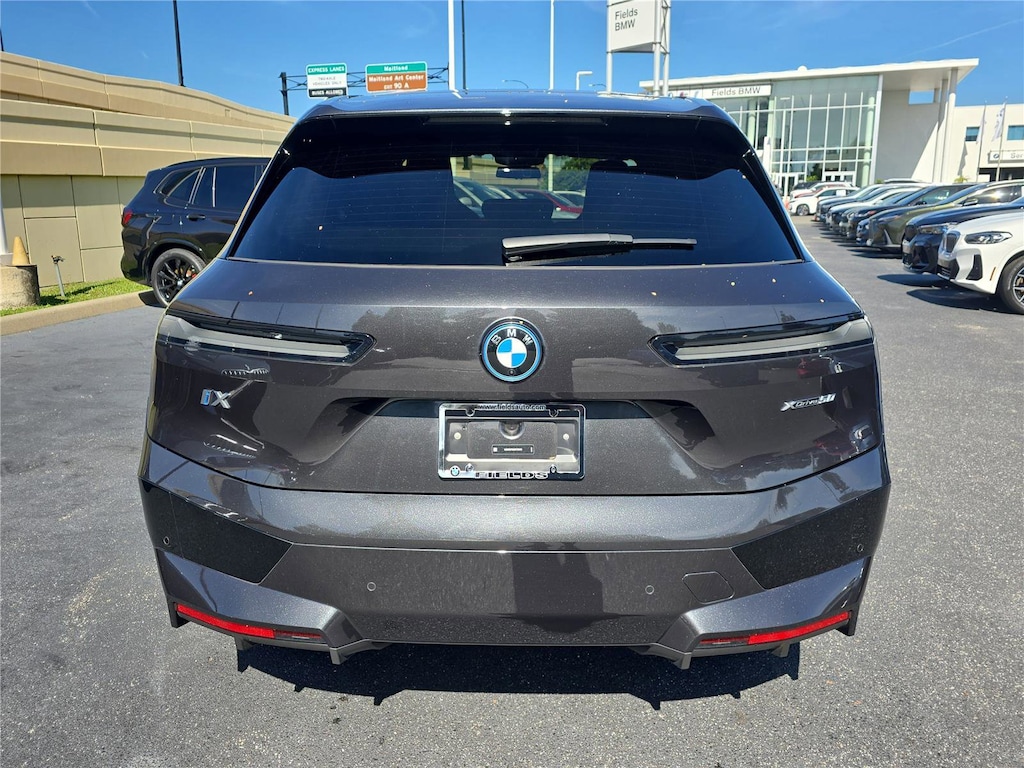 Used 2025 BMW iX xDrive50 xDrive50 Sports Activity Vehicle