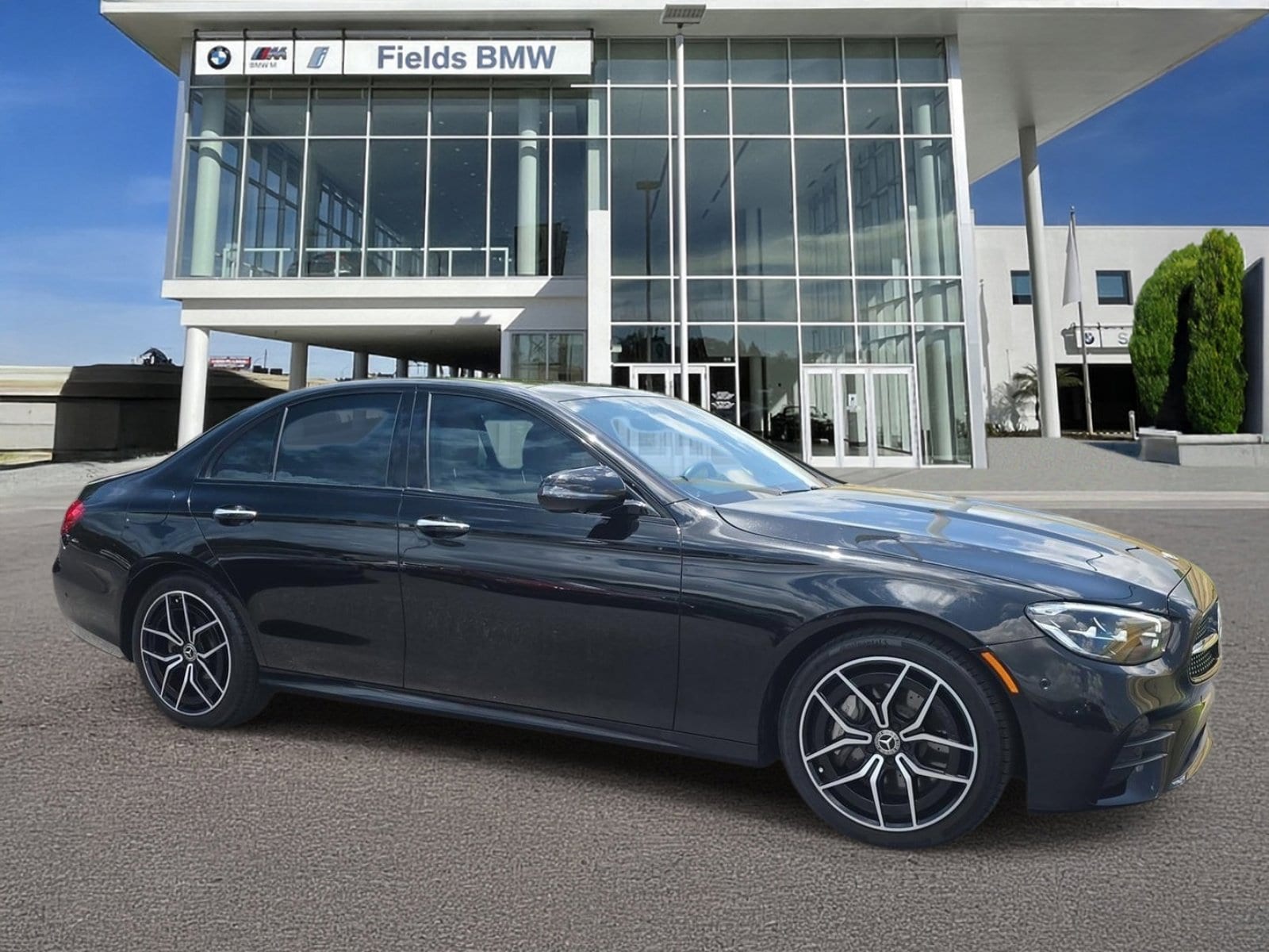 2022 Mercedes-Benz E-Class E350's photo
