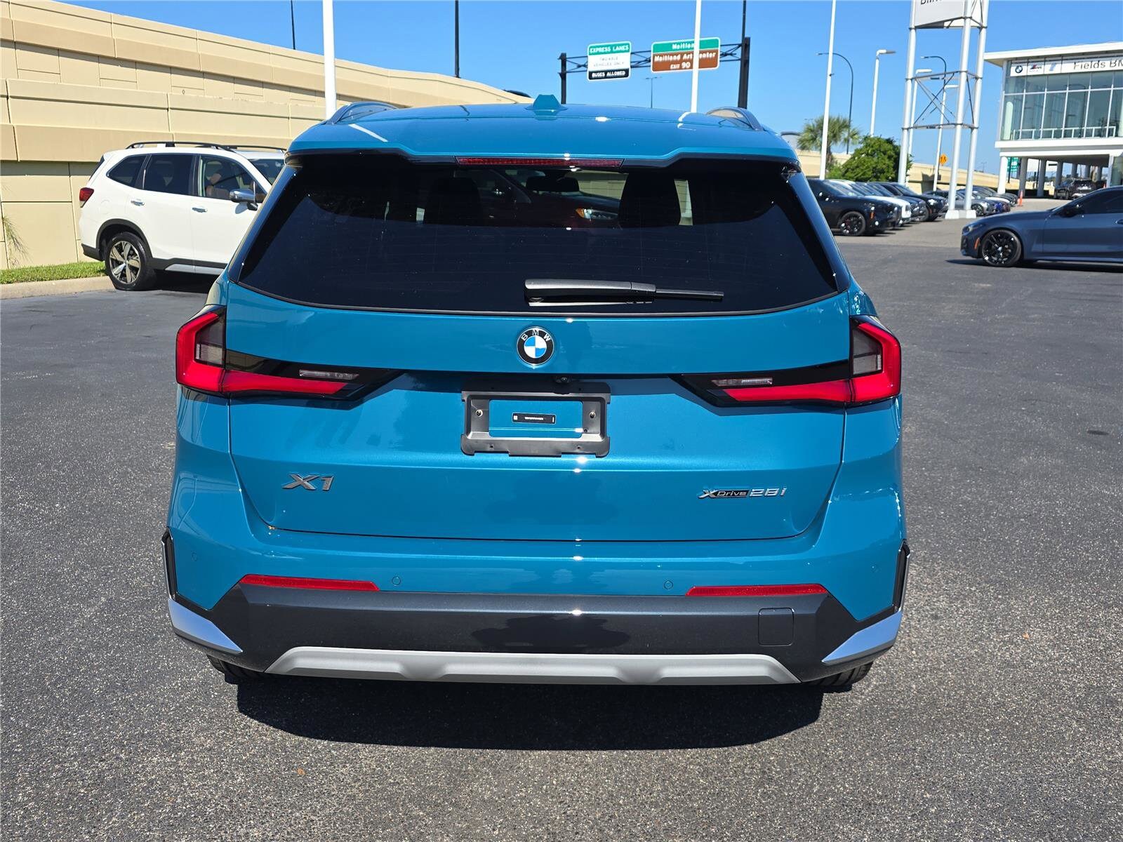 2025 Bmw X1 XDrive28i photo 3