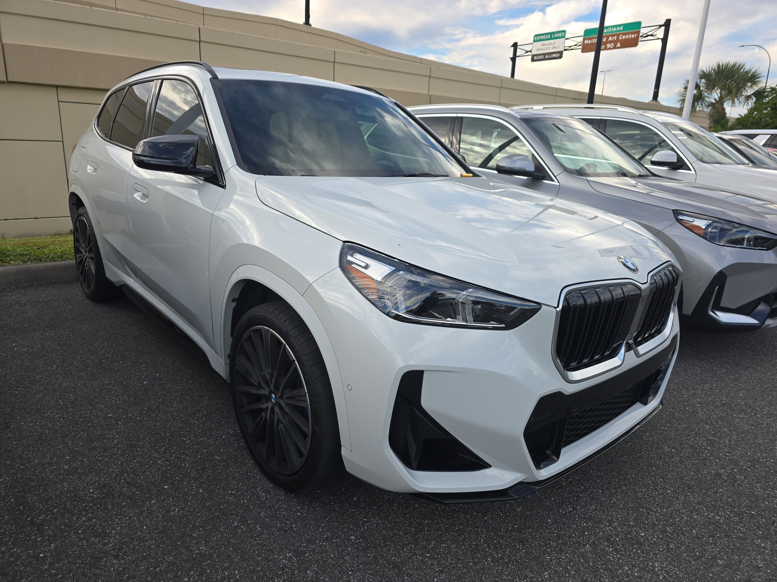2024 BMW X1 M35i's photo