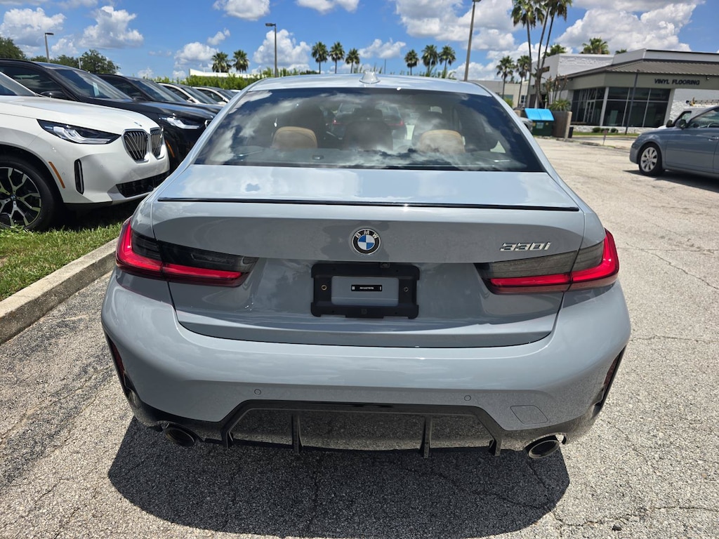 New 2026 BMW 330i Sedan