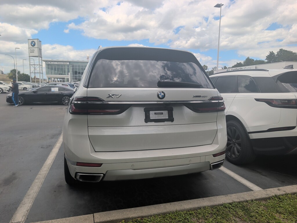 Used 2024 BMW X7 xDrive40i xDrive40i Sports Activity Vehicle