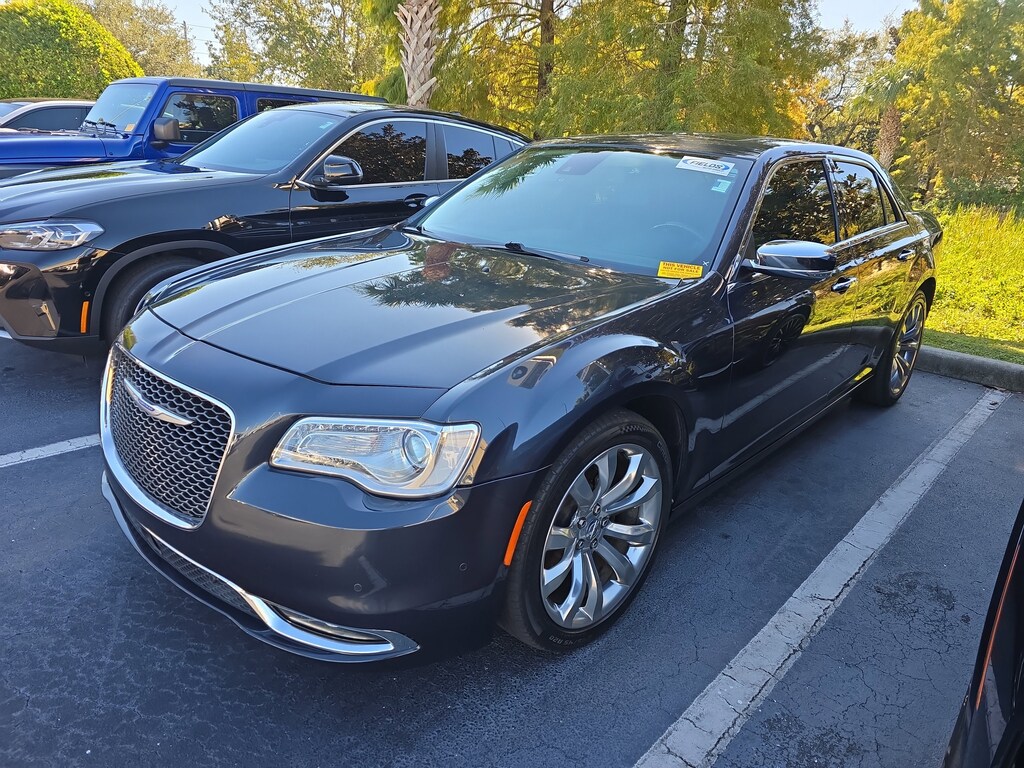 Used 2018 Chrysler 300 Limited Limited RWD