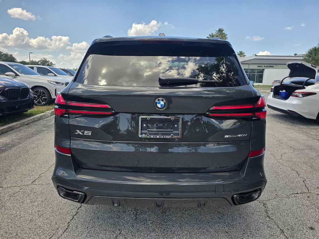 New 2026 BMW X5 sDrive40i SUV
