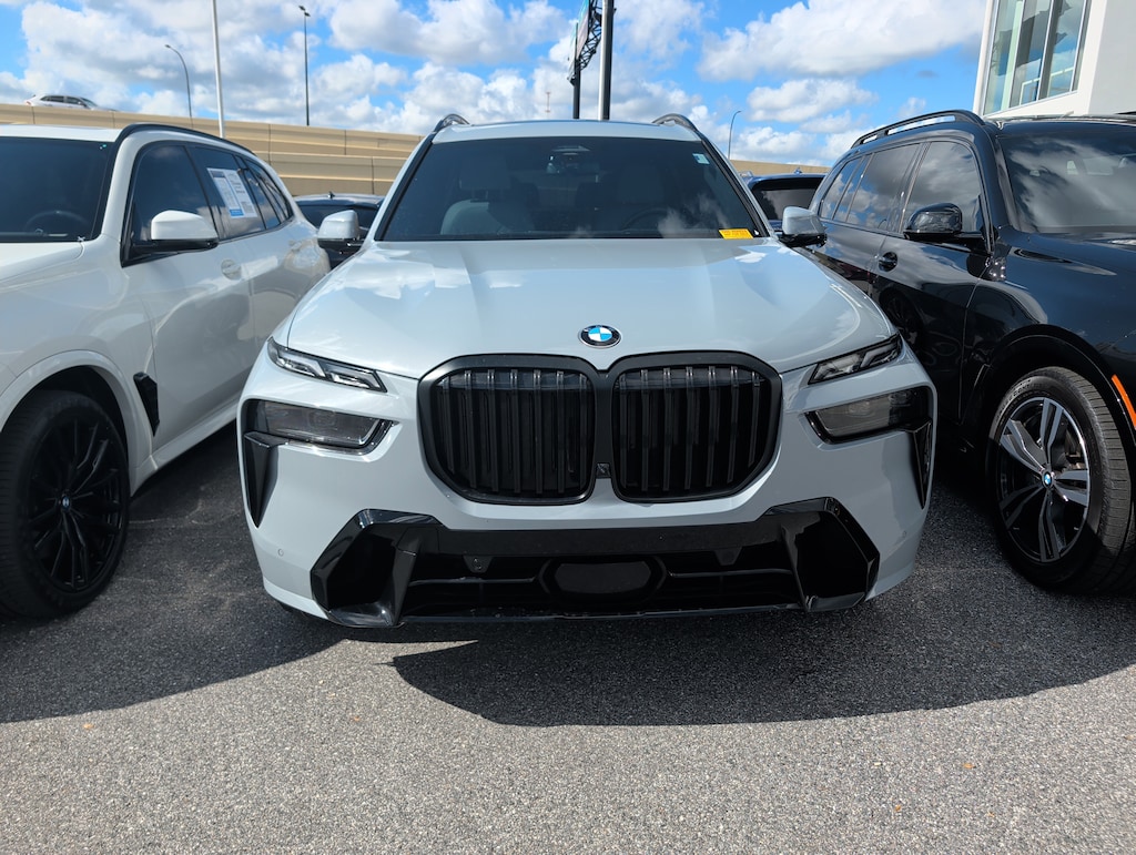 Used 2023 BMW X7 xDrive40i xDrive40i Sports Activity Vehicle