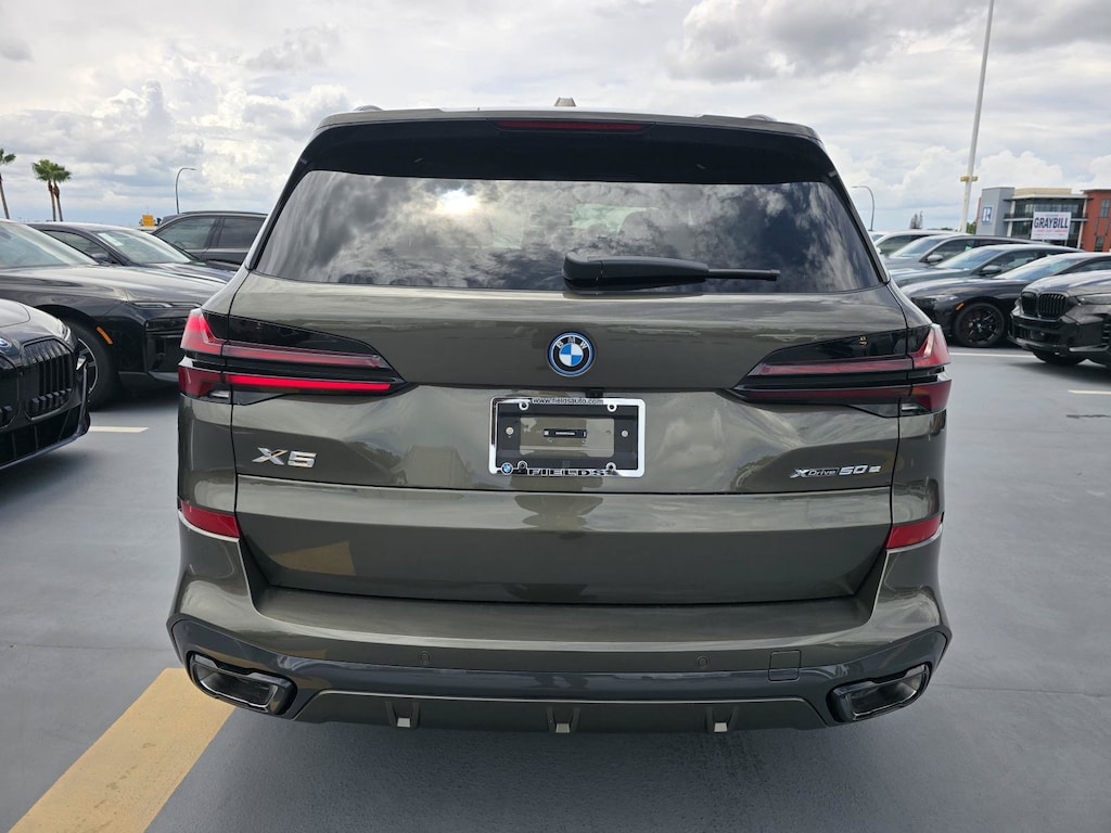 New 2026 BMW X5 PHEV xDrive50e SUV