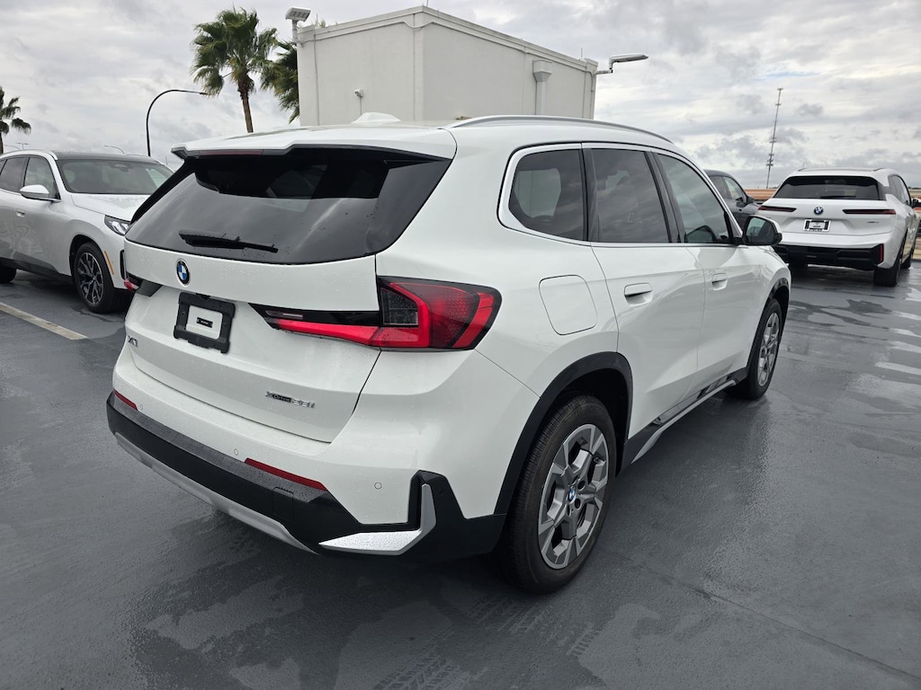 New 2026 BMW X1 xDrive28i SUV