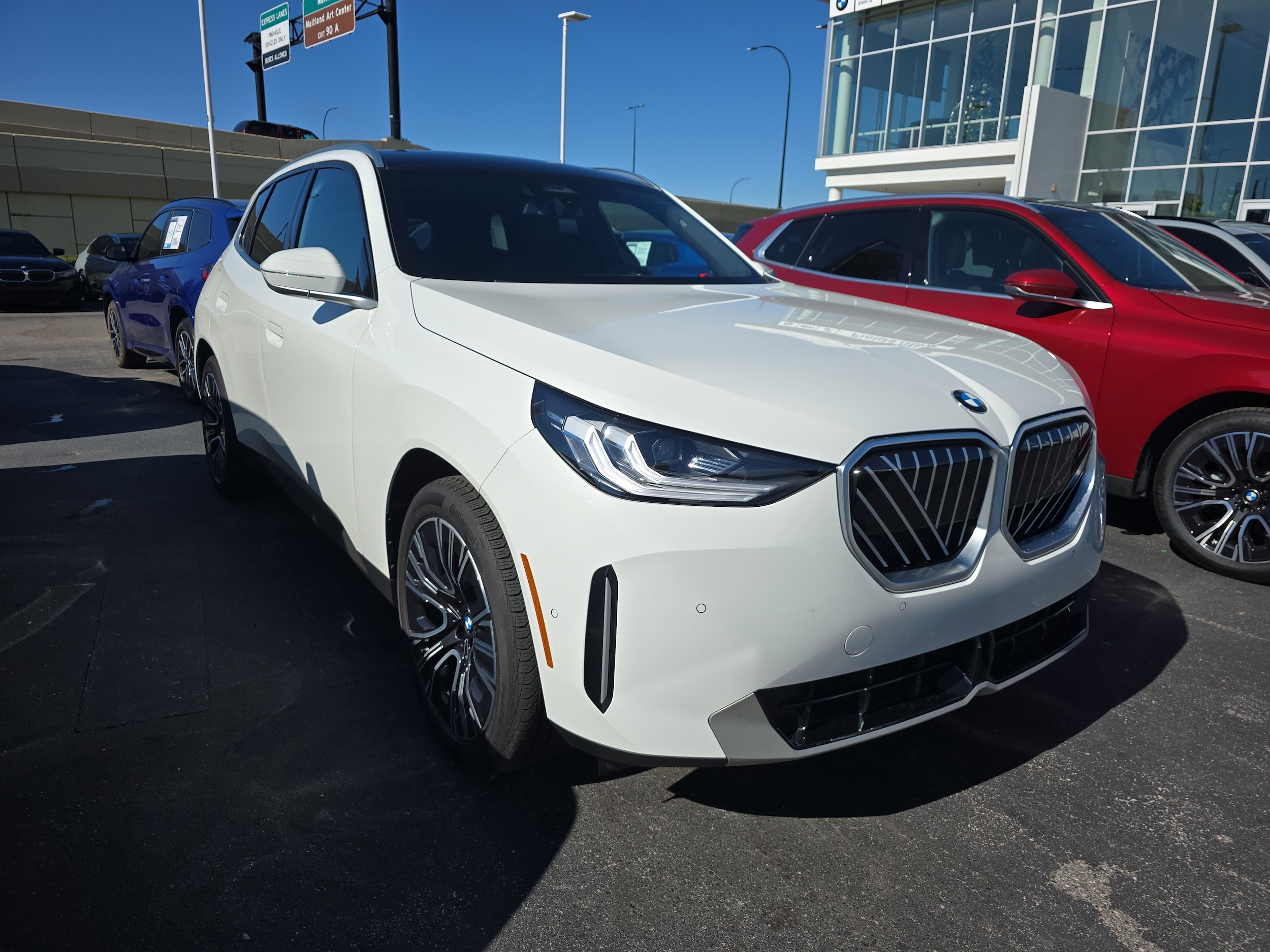 2025 BMW X3 30's photo