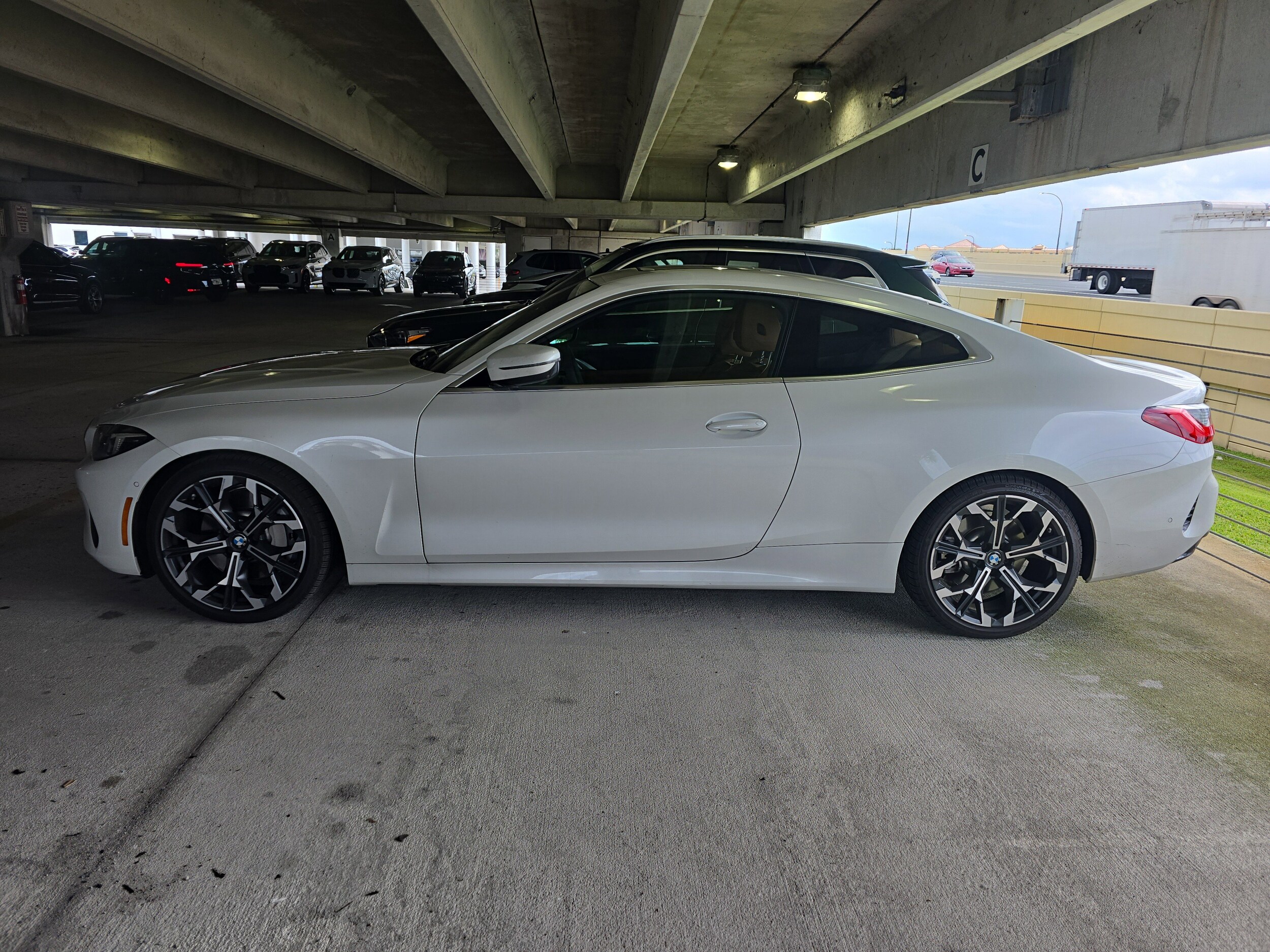 2025 Bmw 430i photo 3