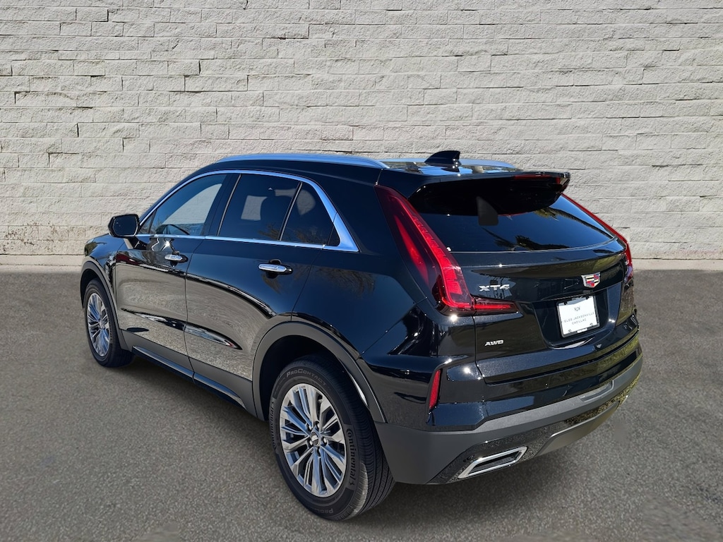 Used 2024 CADILLAC XT4 Premium Luxury SUV