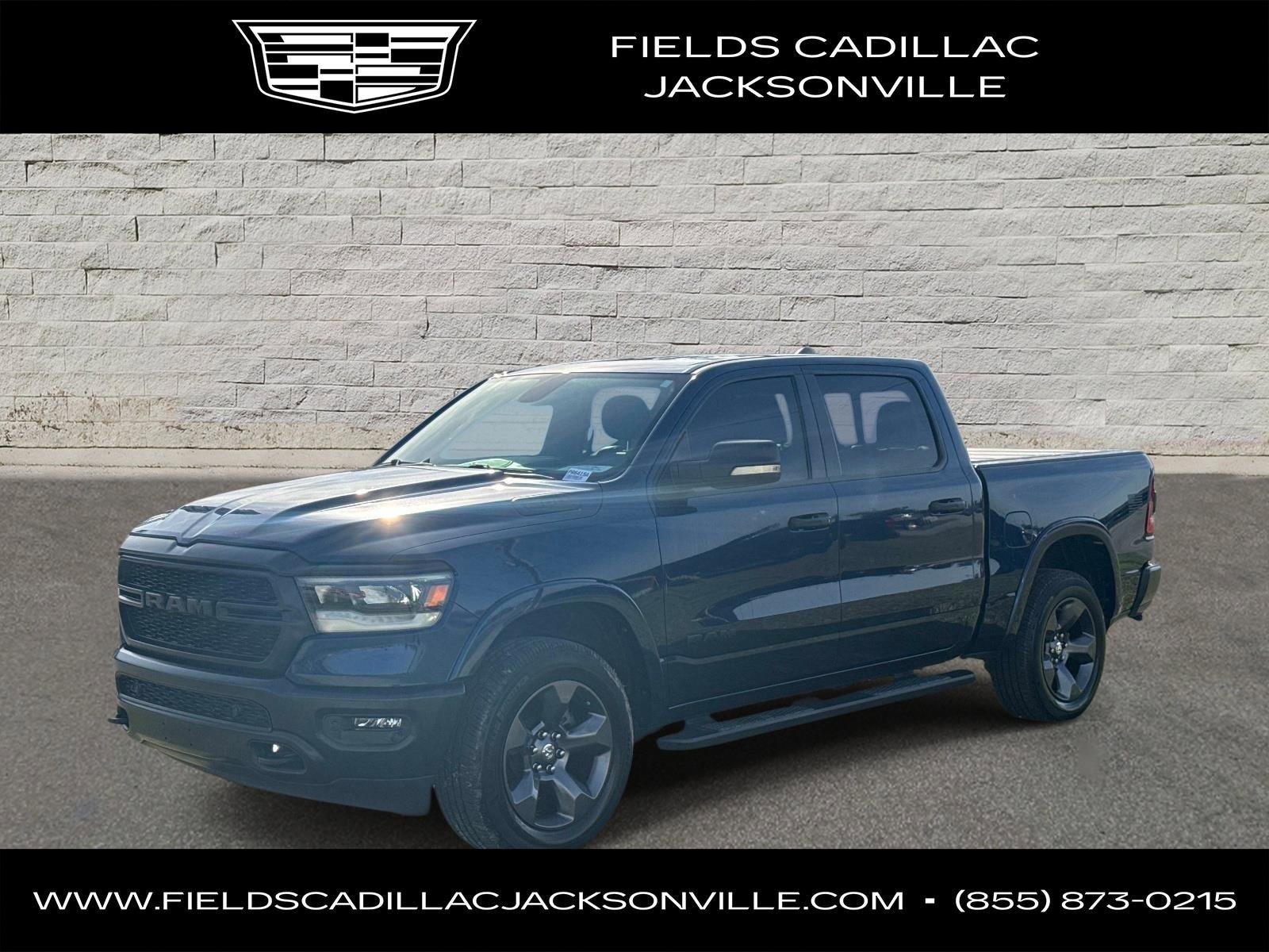 2020 RAM 1500 Big Horn/Lone Star 4x4 Crew Cab 5'7's photo