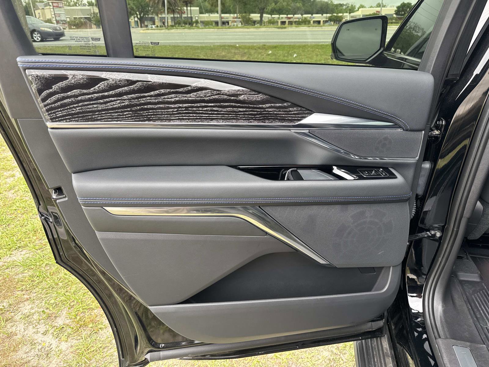 2026 Cadillac Escalade IQ Sport - Photo 12