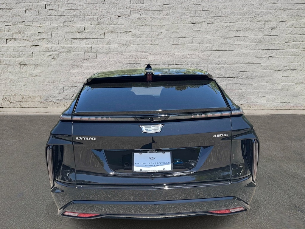 New 2026 CADILLAC LYRIQ Signature Sport SUV