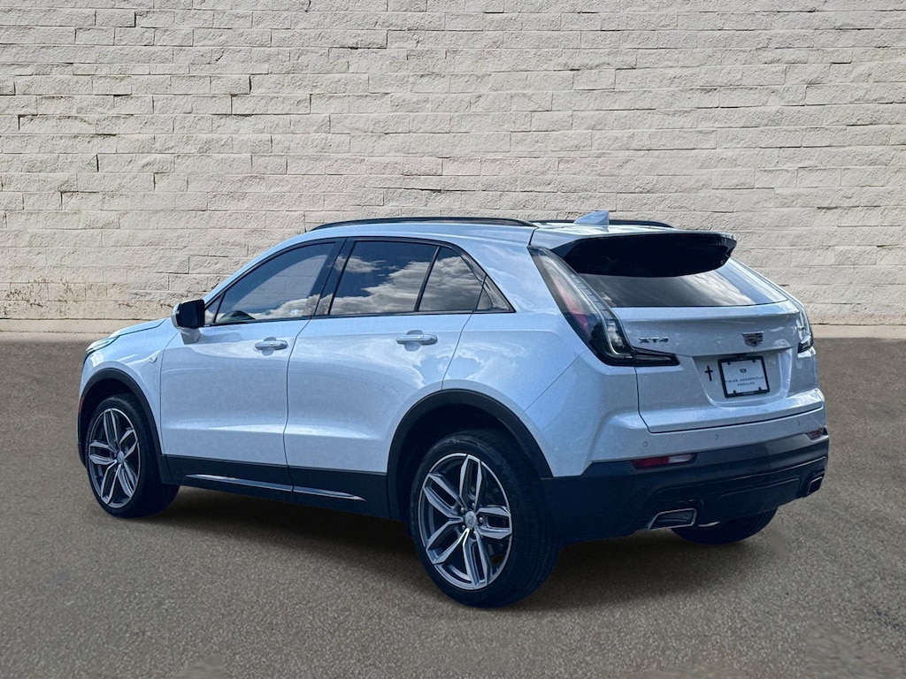 Used 2021 CADILLAC XT4 FWD Sport SUV