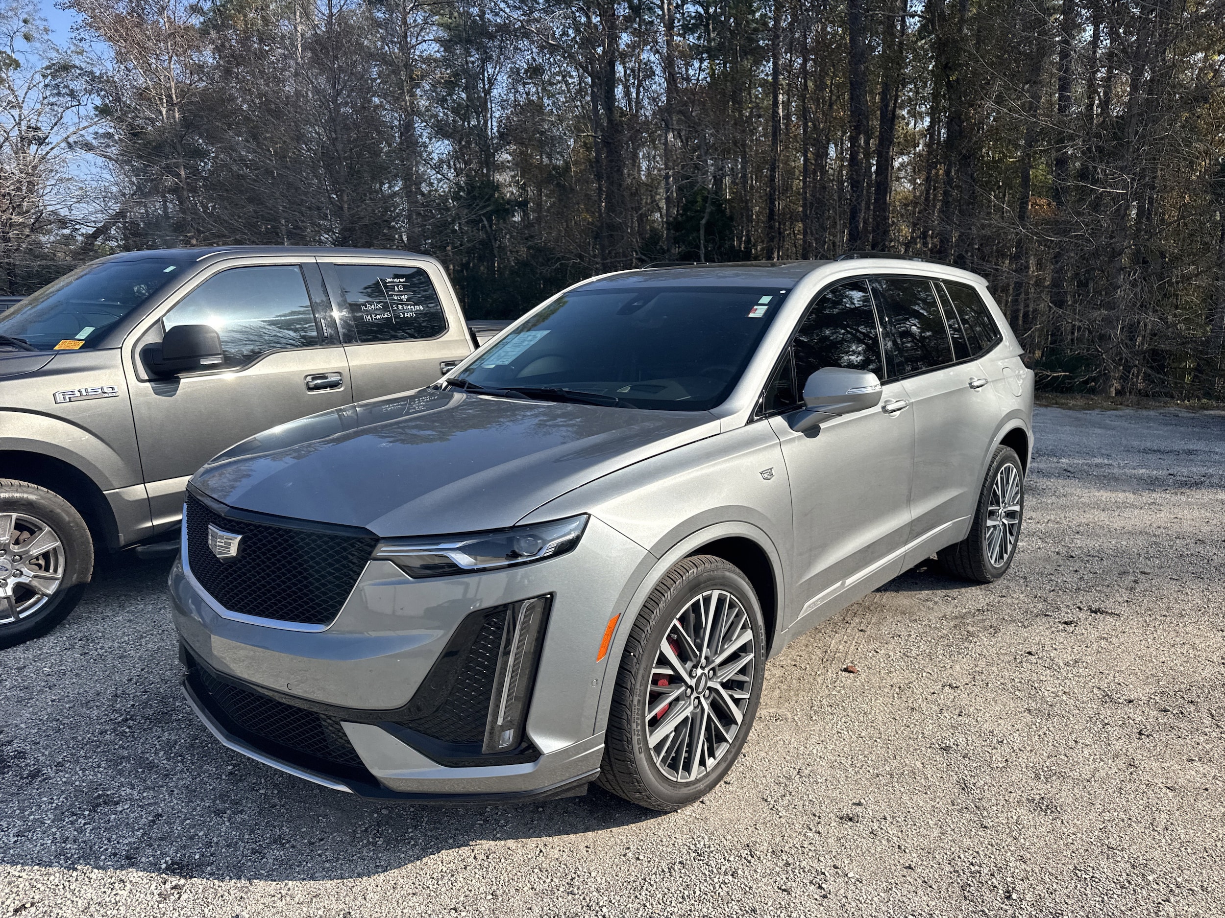 2024 Cadillac XT6 Sport's photo