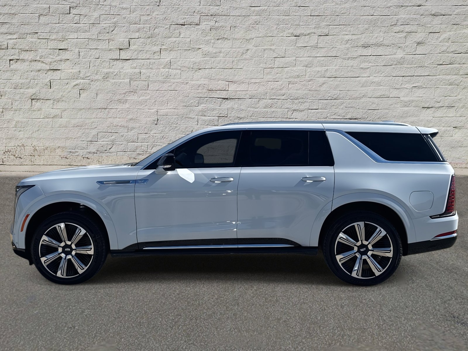 2026 Cadillac Escalade IQL Premium Luxury - Photo 2
