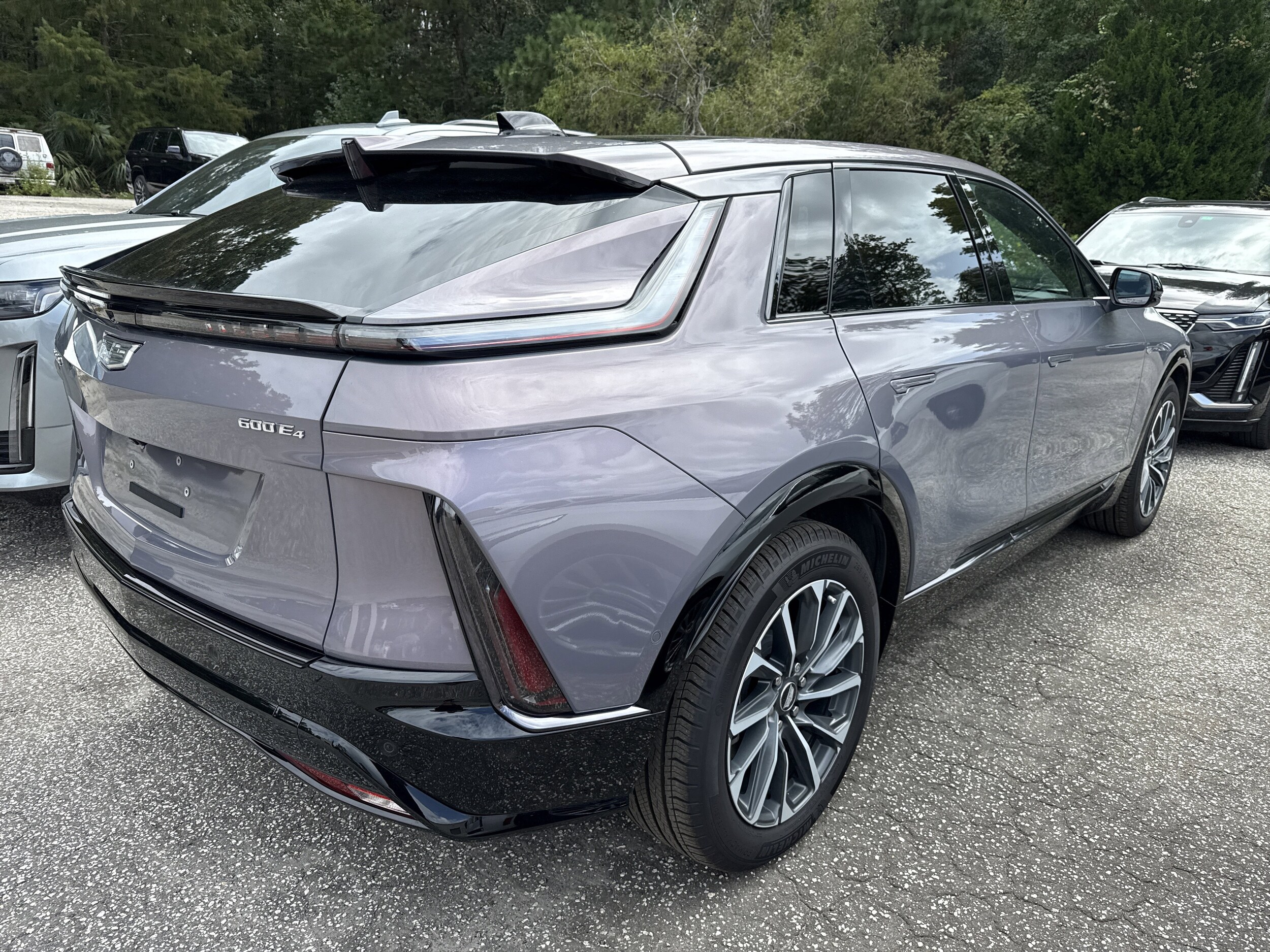 2024 Cadillac Lyriq Sport photo 3