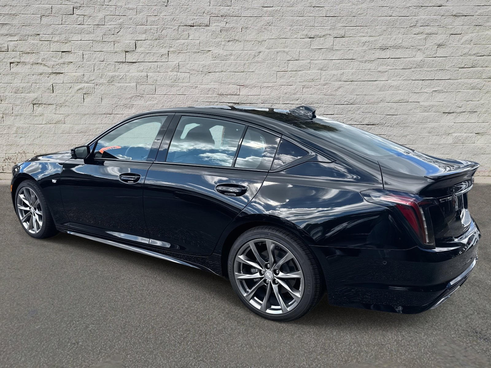 2025 Cadillac CT5 Sport photo 2