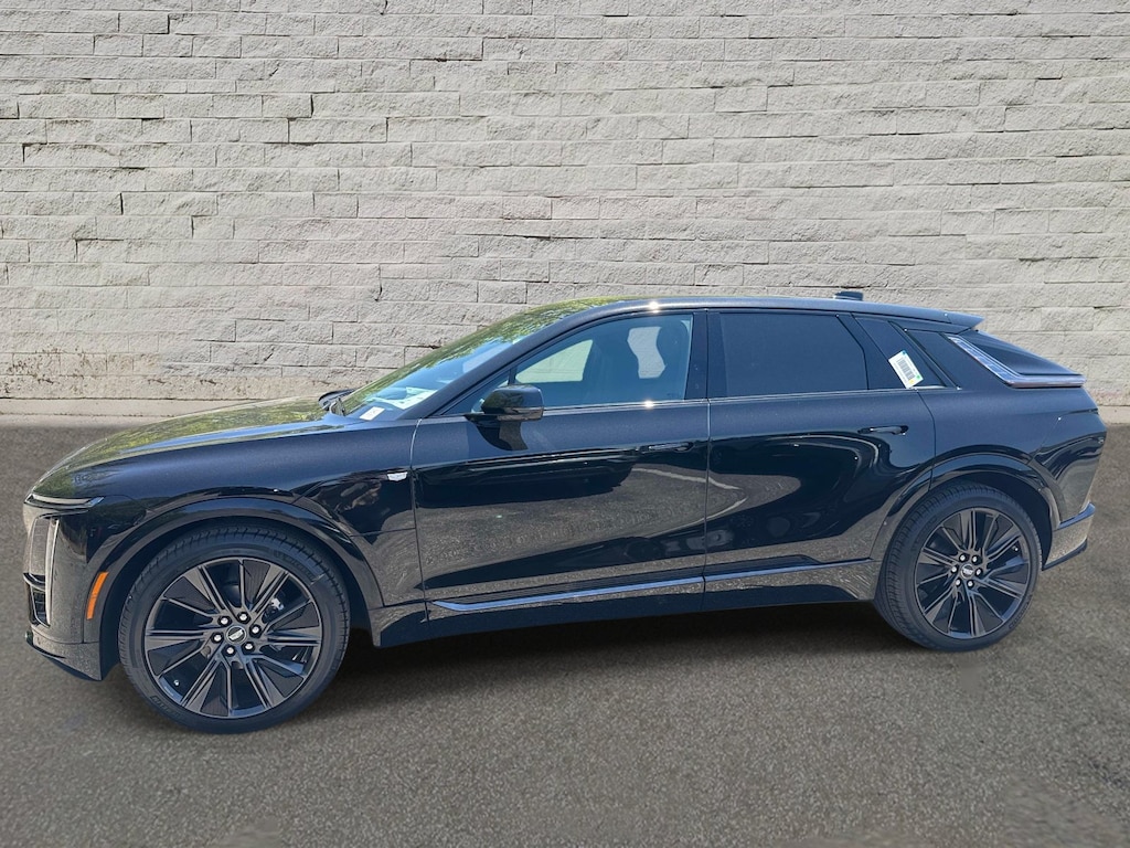 New 2026 CADILLAC LYRIQ Signature Sport SUV