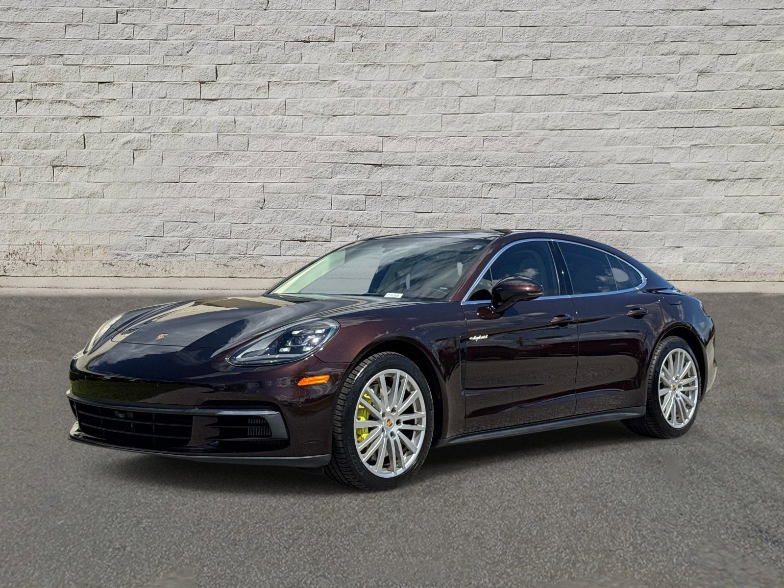 2018 Porsche Panamera 4 E-Hybrid's photo