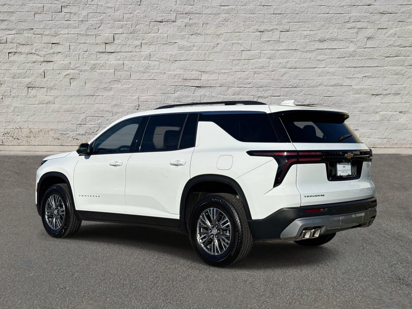 Used 2026 Chevrolet Traverse LT SUV