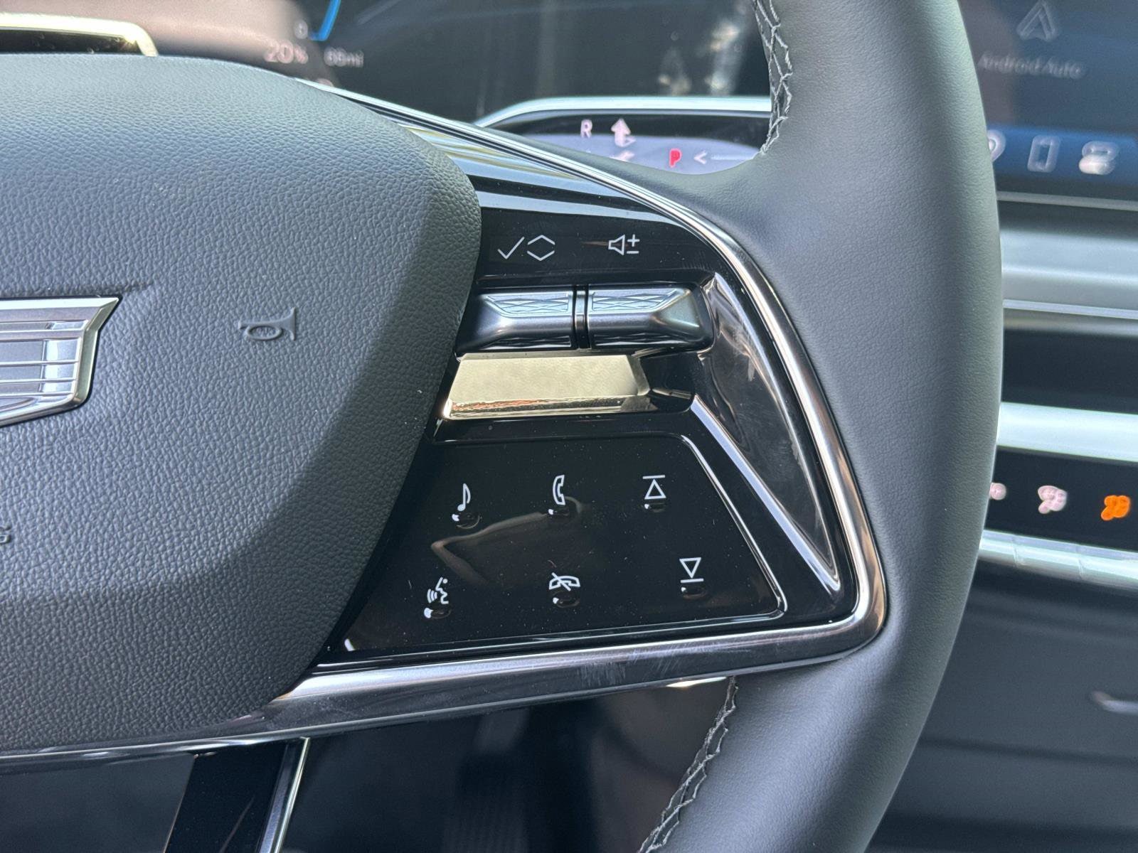 2026 Cadillac LYRIQ Signature Sport - Photo 28
