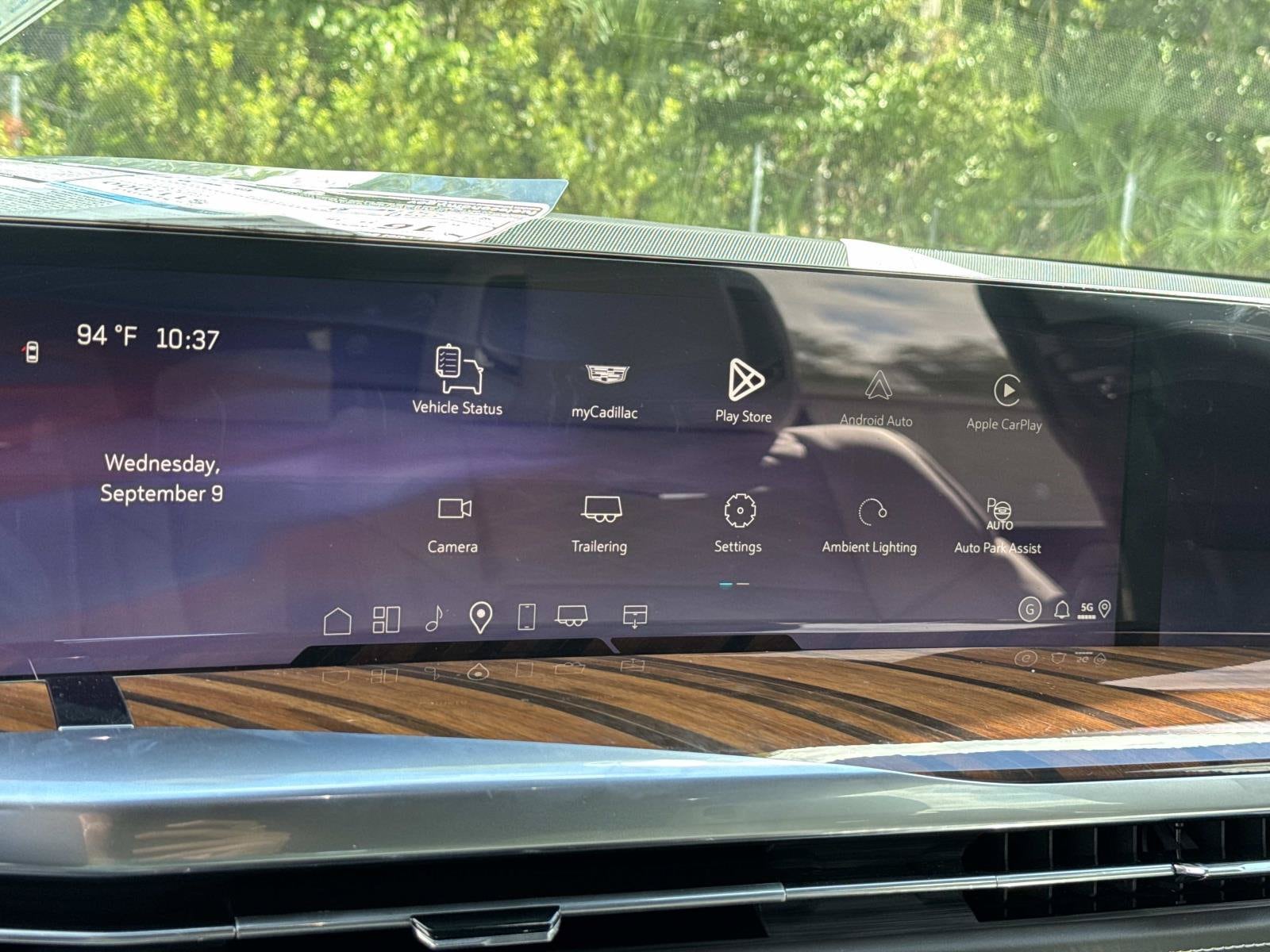 2026 Cadillac Escalade Platinum Sport - Photo 18