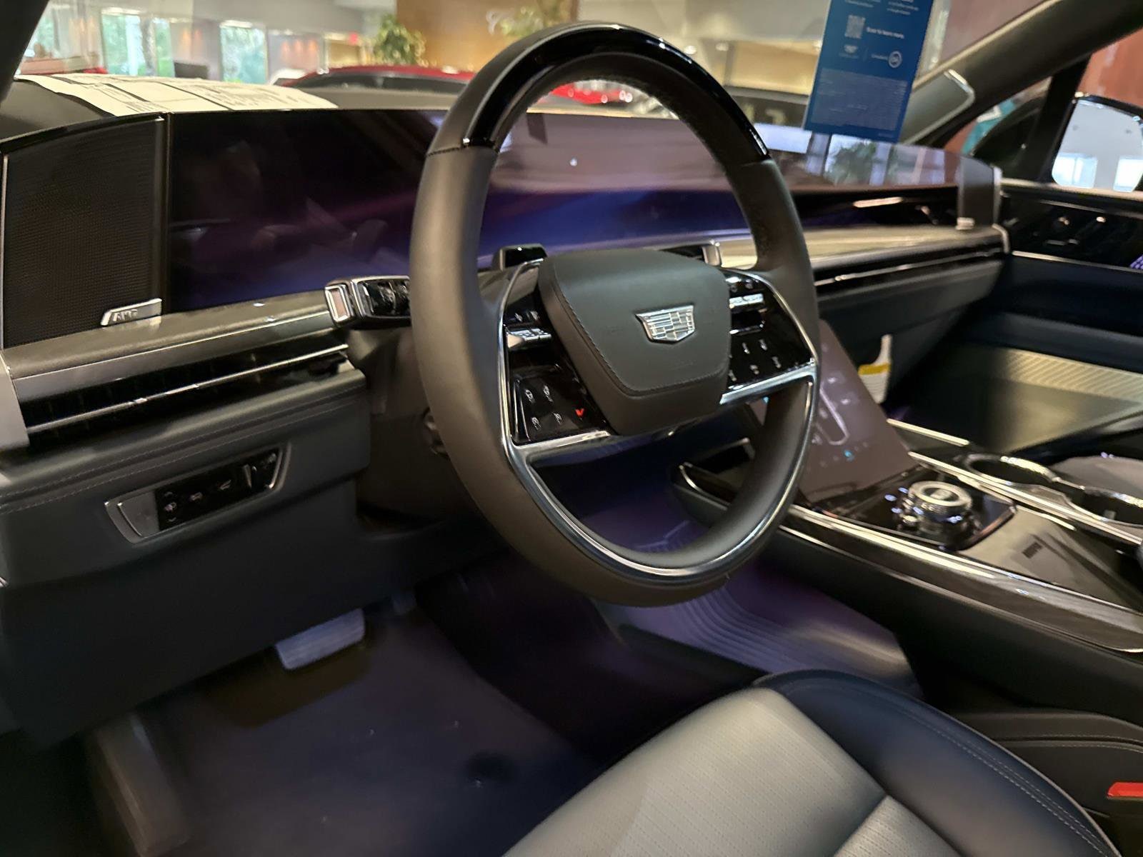 2025 Cadillac Escalade IQ Luxury 2 - Photo 23