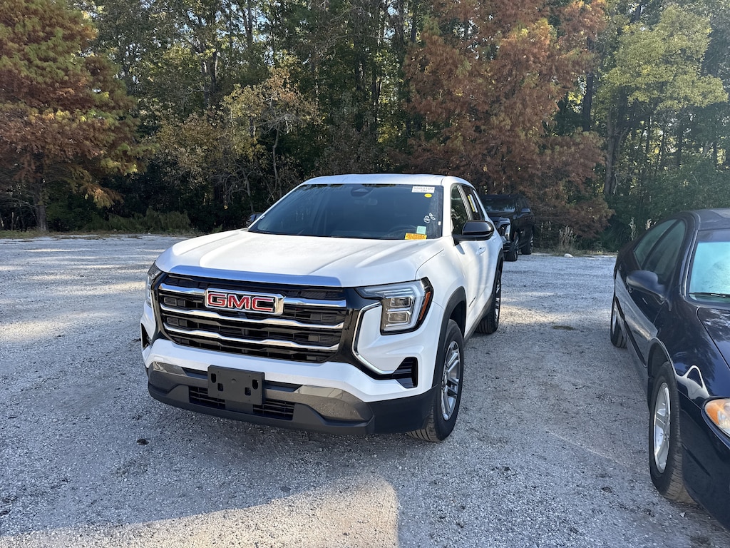 Used 2025 GMC Terrain Elevation SUV