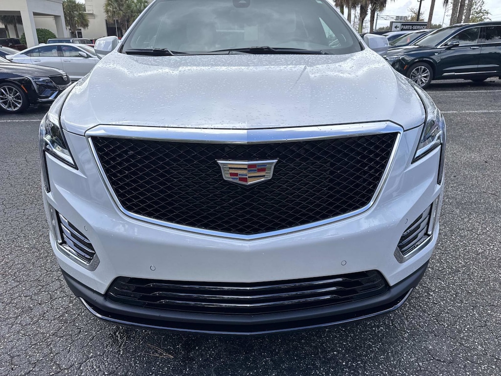 New 2025 CADILLAC XT5 Sport SUV