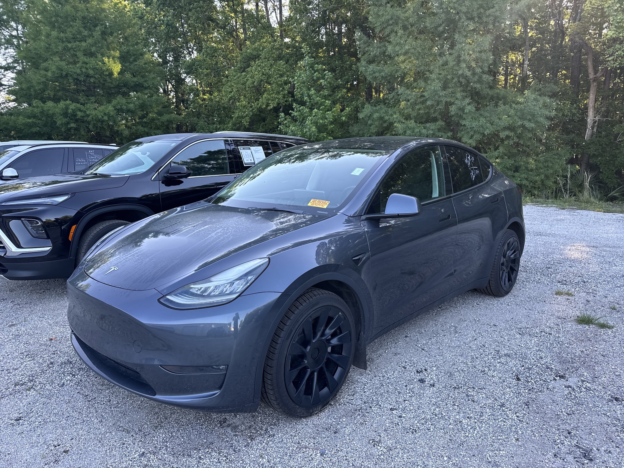2022 Tesla Model Y Long Range Dual Motor All-Wheel Drive's photo