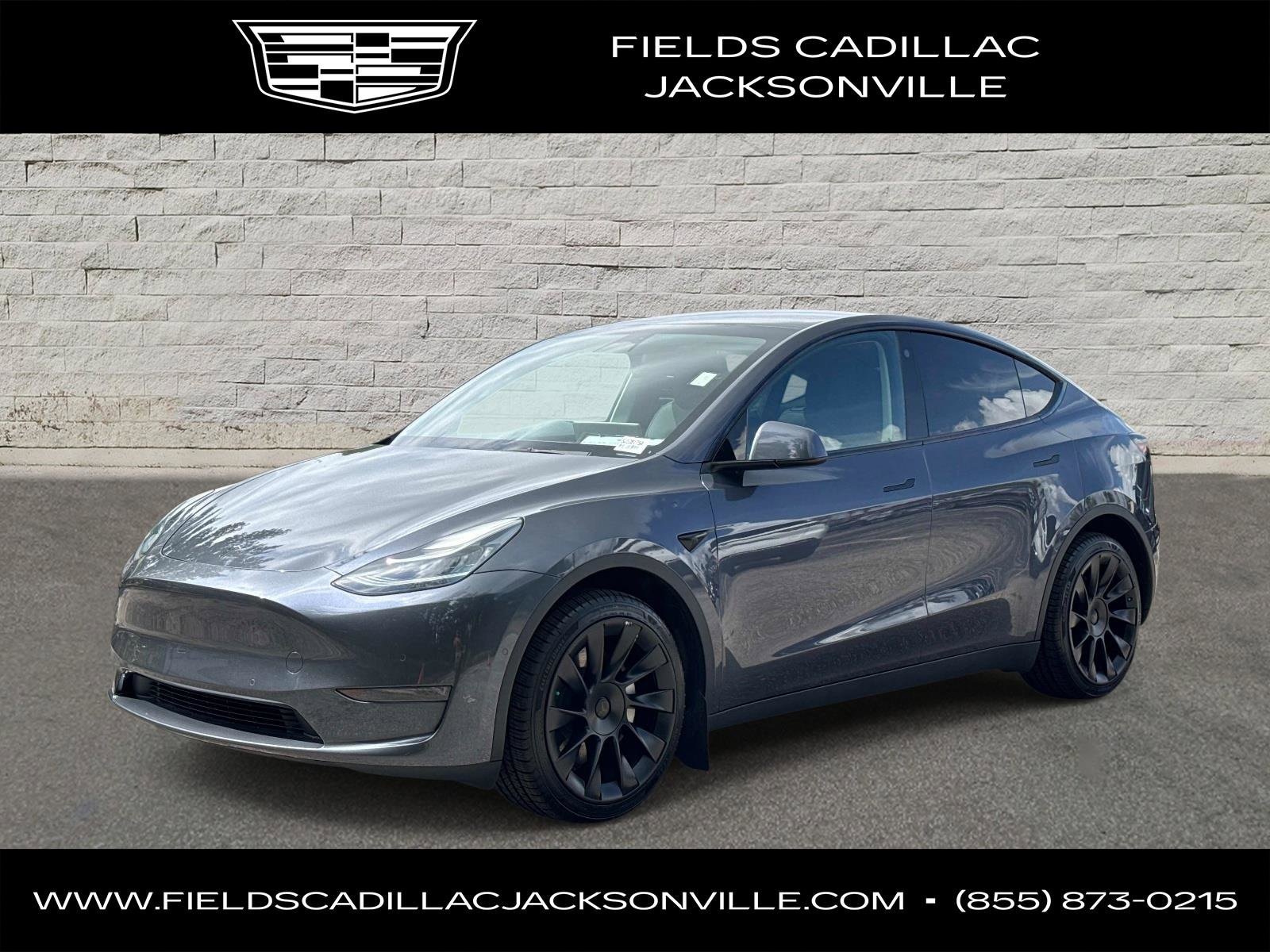 2022 Tesla Model Y Long Range Dual Motor All-Wheel Drive's photo