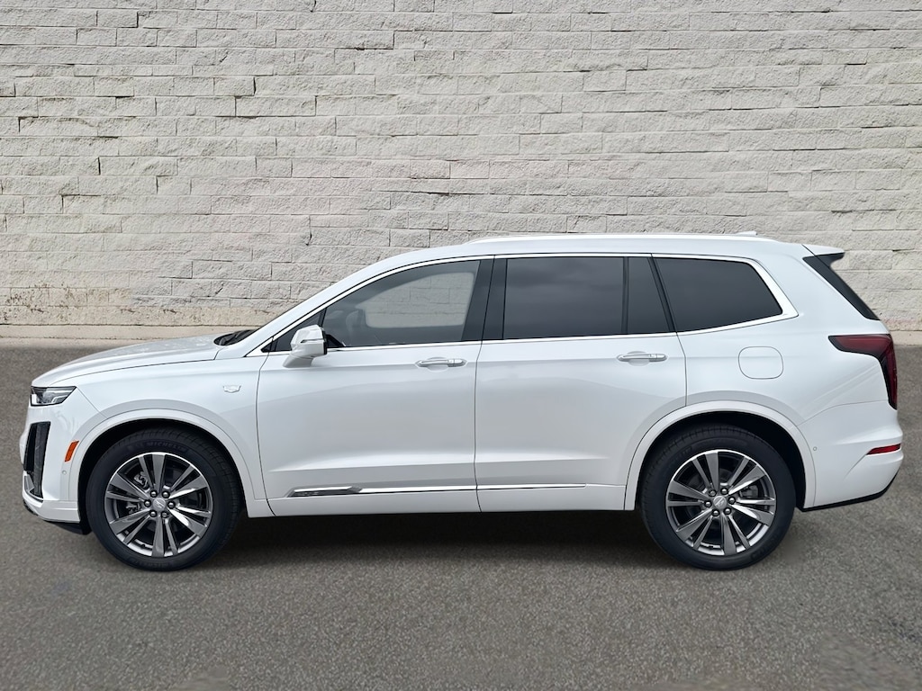 New 2025 CADILLAC XT6 Premium Luxury SUV