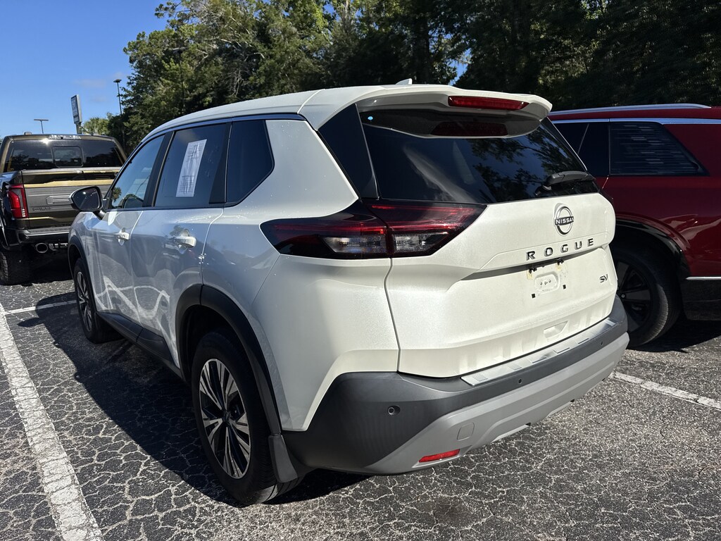 Used 2023 Nissan Rogue SV
