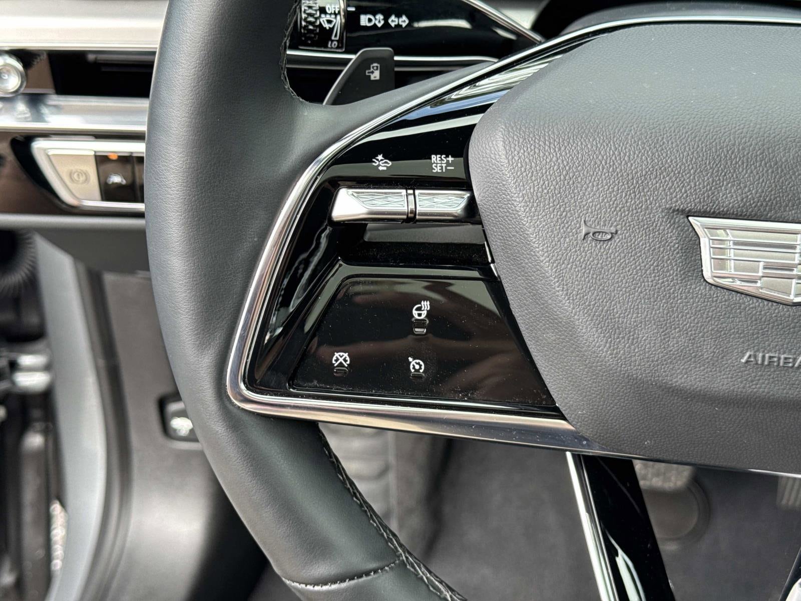 2025 Cadillac LYRIQ Luxury 1 - Photo 30