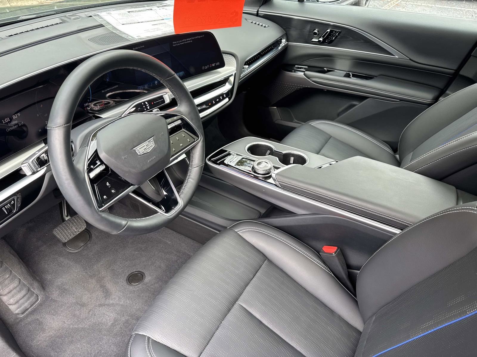 2025 Cadillac LYRIQ Luxury 1 - Photo 23