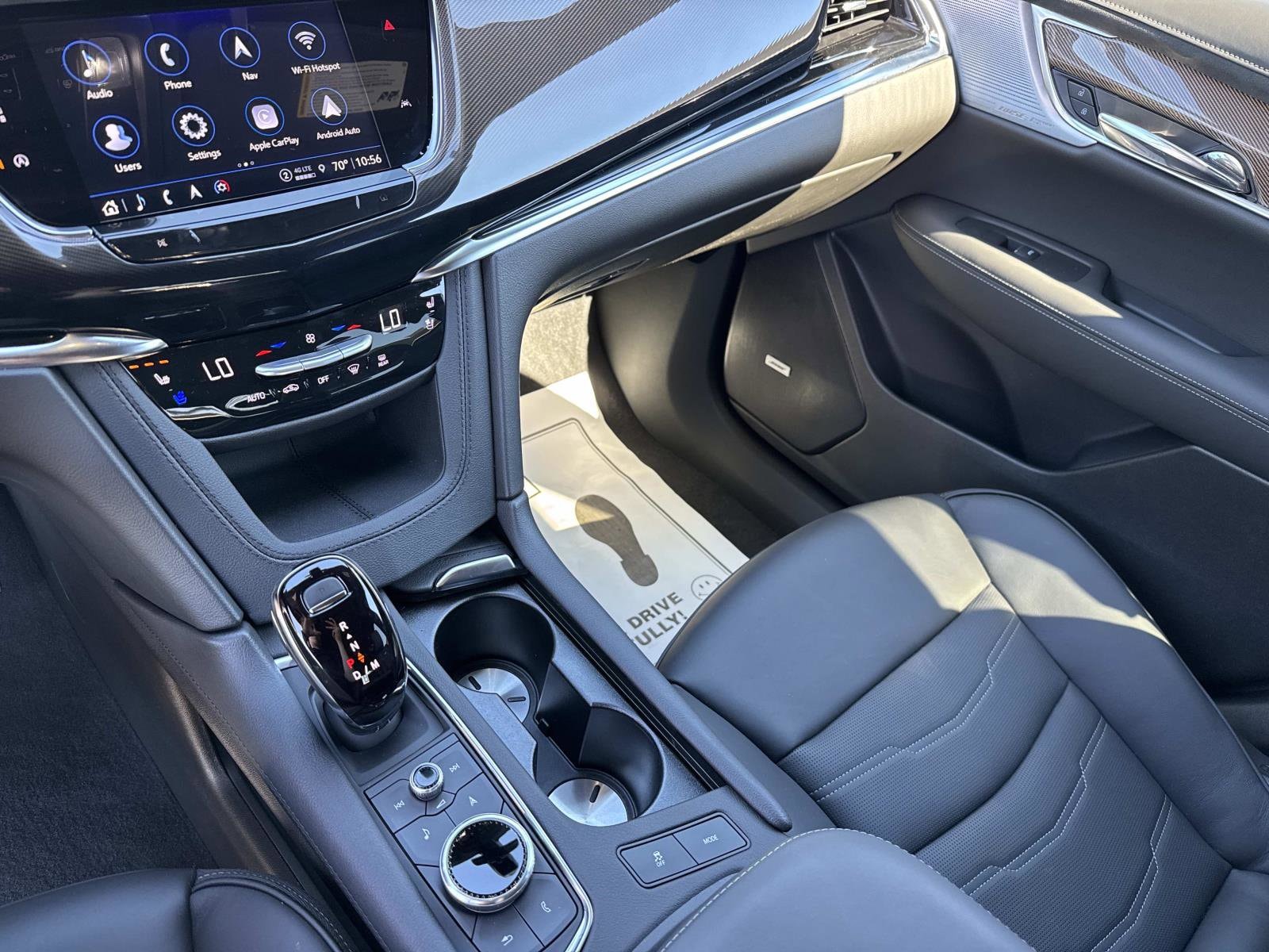 2025 Cadillac XT6 Premium Luxury - Photo 28