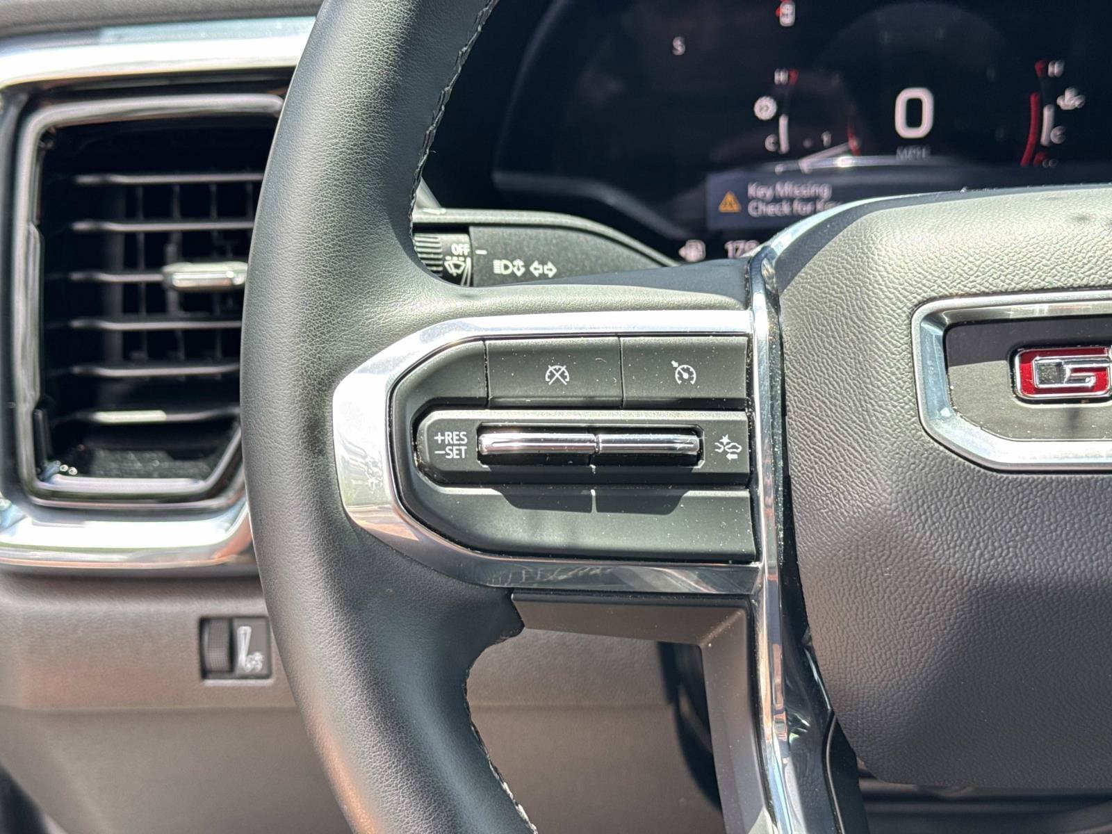 2023 GMC Canyon Elevation - Photo 17