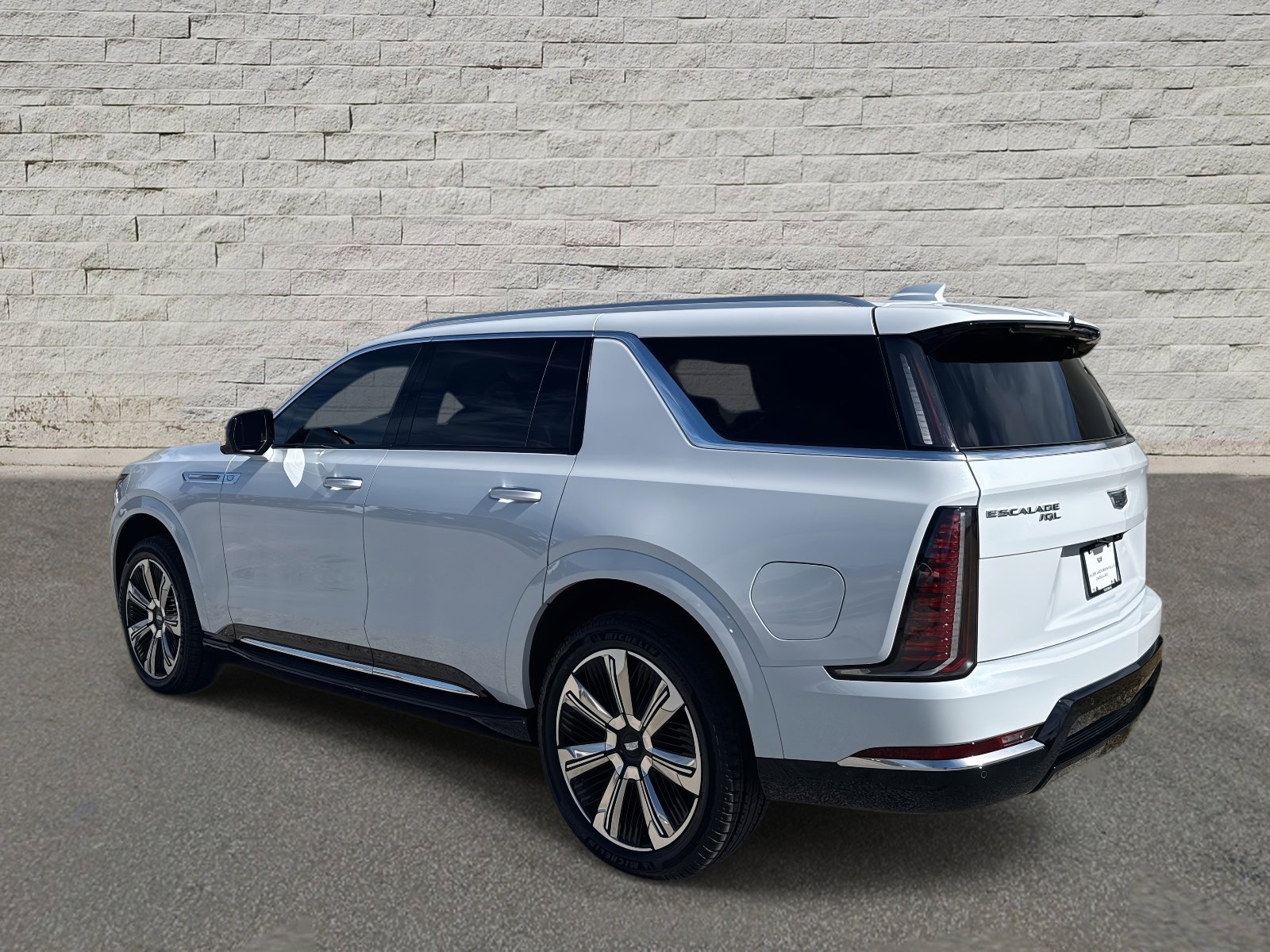 2026 Cadillac Escalade IQL Premium Luxury - Photo 3