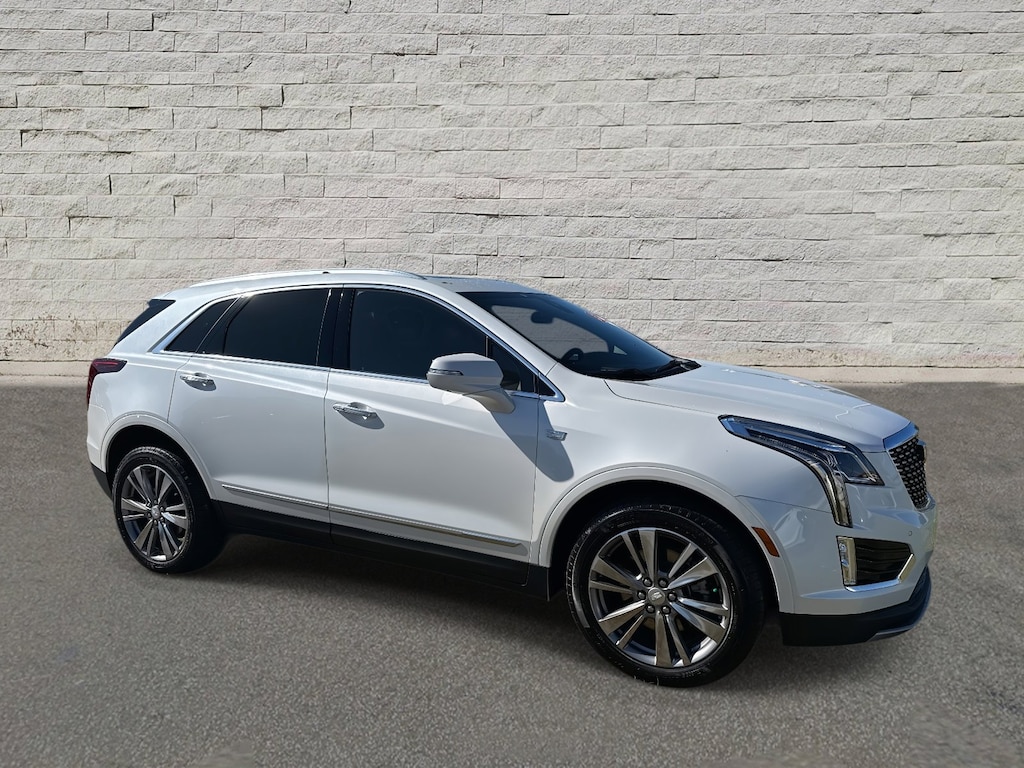 Used 2025 CADILLAC XT5 Premium Luxury SUV