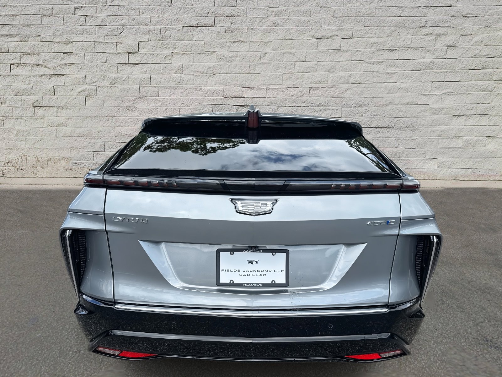 2025 Cadillac LYRIQ Luxury 1 - Photo 6