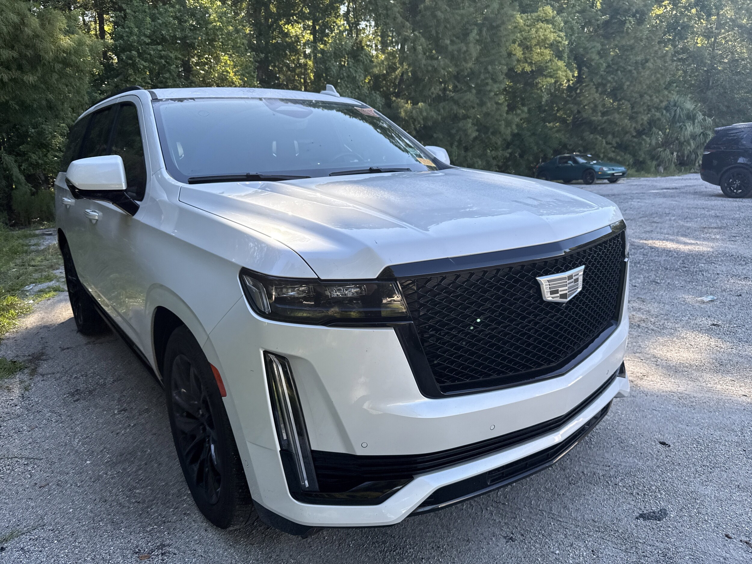 2024 Cadillac Escalade Sport Platinum photo 2