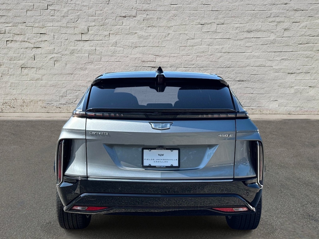 New 2026 CADILLAC LYRIQ Luxury SUV