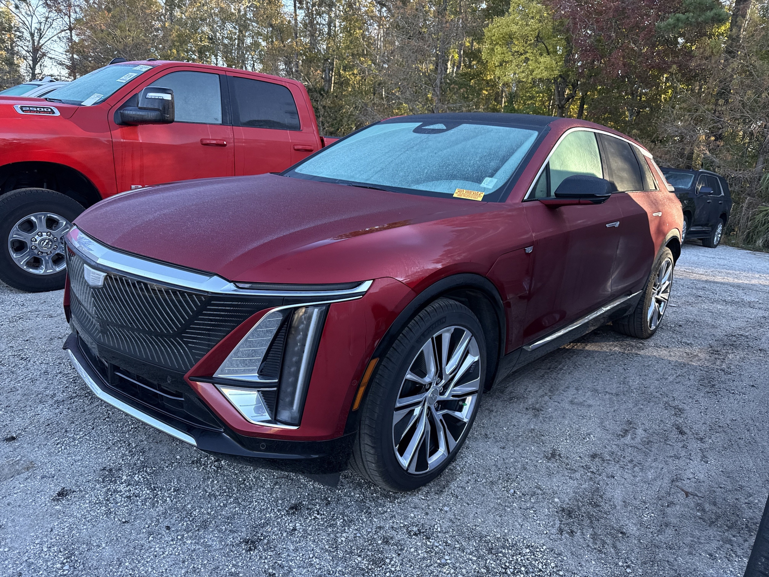 2024 Cadillac LYRIQ Luxury 3's photo