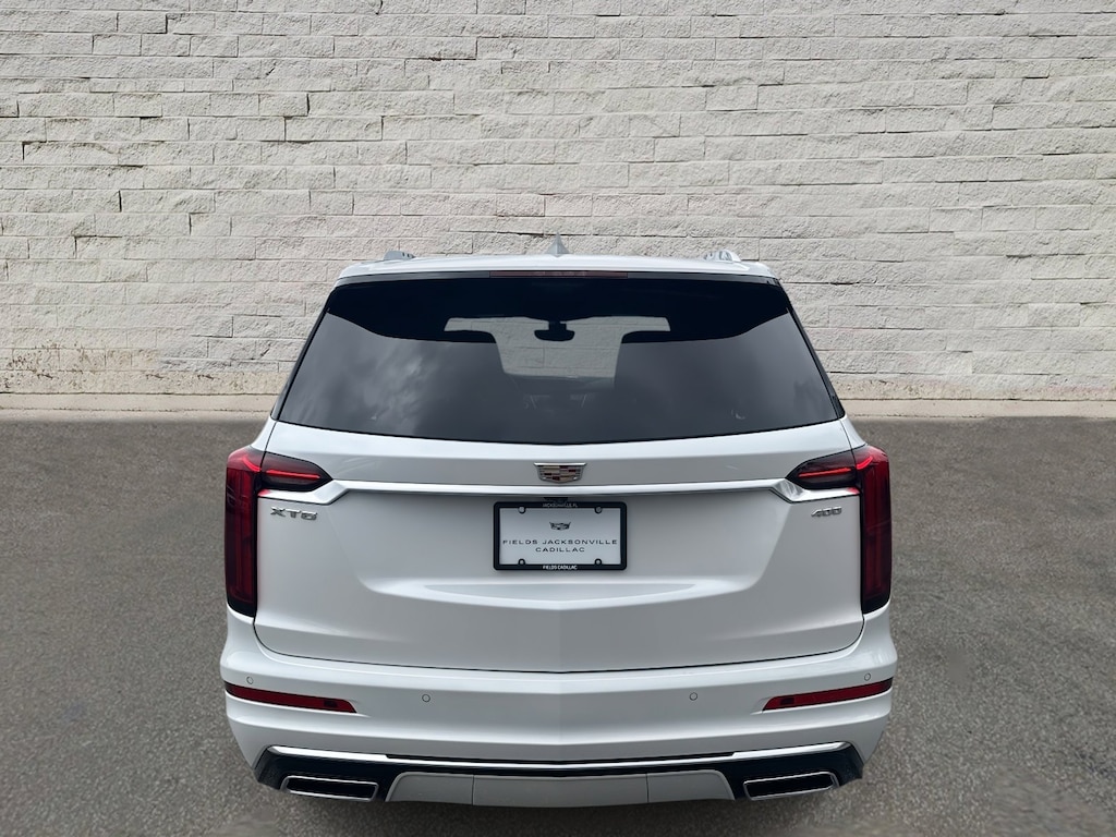 New 2025 CADILLAC XT6 Premium Luxury SUV