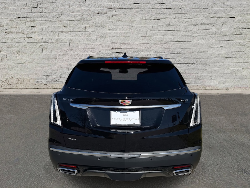 New 2026 CADILLAC XT5 Sport SUV