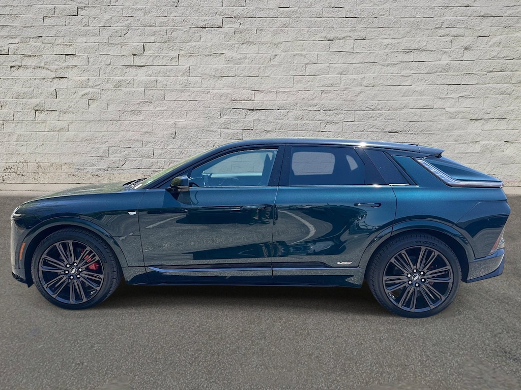 New 2026 CADILLAC LYRIQ V-Series SUV